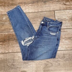 American Eagle Outfitters | Mom Jeans